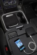 Dodge Ram 1500 Laramie Limited Crew Cab 2015 года